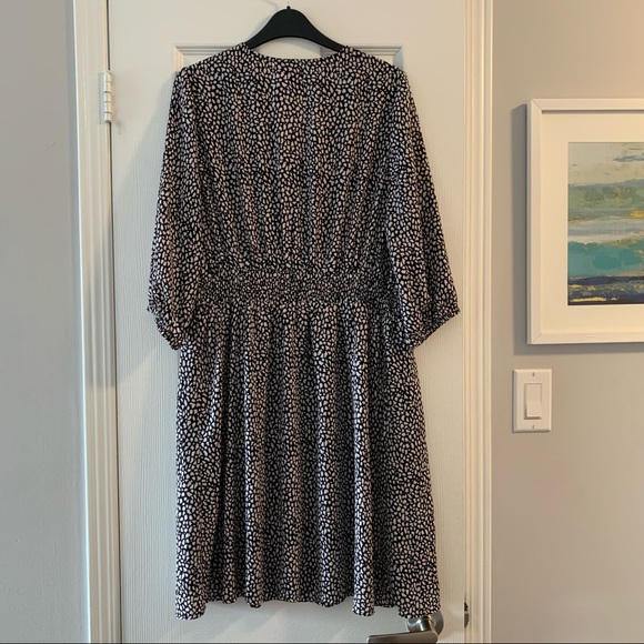RW&CO Navy Animal Print Wrap Fit & Flare Dress L - Picture 6 of 12